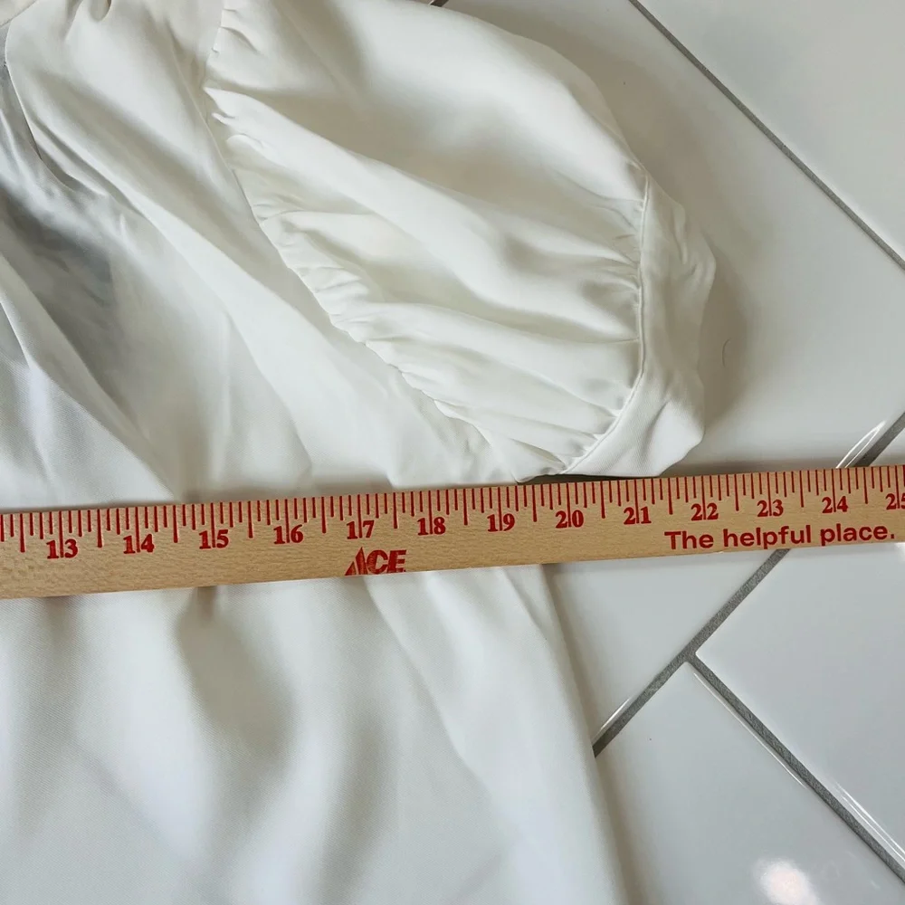 Gracia Pleated Blouse - Picture 10 of 11